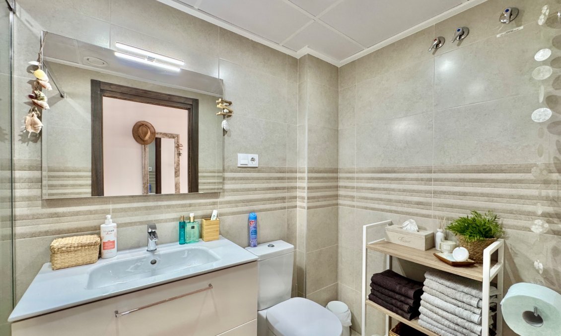 Segunda mano - Apartamento -
Orihuela - Inland