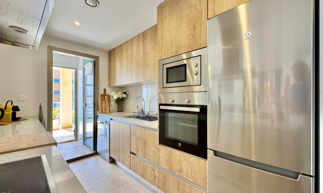 Segunda mano - Apartamento -
Orihuela - Inland