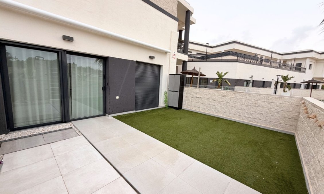 Segunda mano - Apartamento -
Lo Crispin - Inland