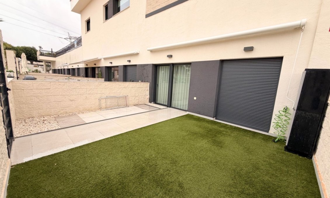 Segunda mano - Apartamento -
Lo Crispin - Inland
