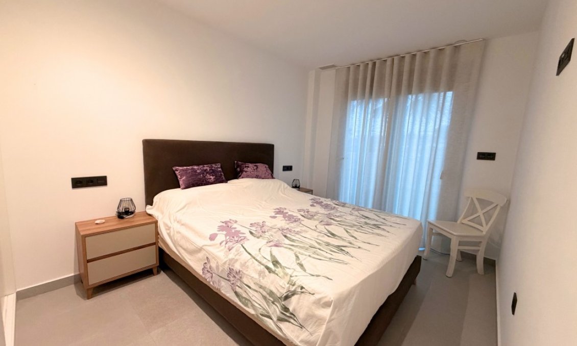 Segunda mano - Apartamento -
Lo Crispin - Inland