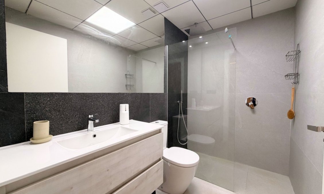 Segunda mano - Apartamento -
Lo Crispin - Inland