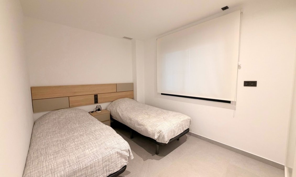 Segunda mano - Apartamento -
Lo Crispin - Inland