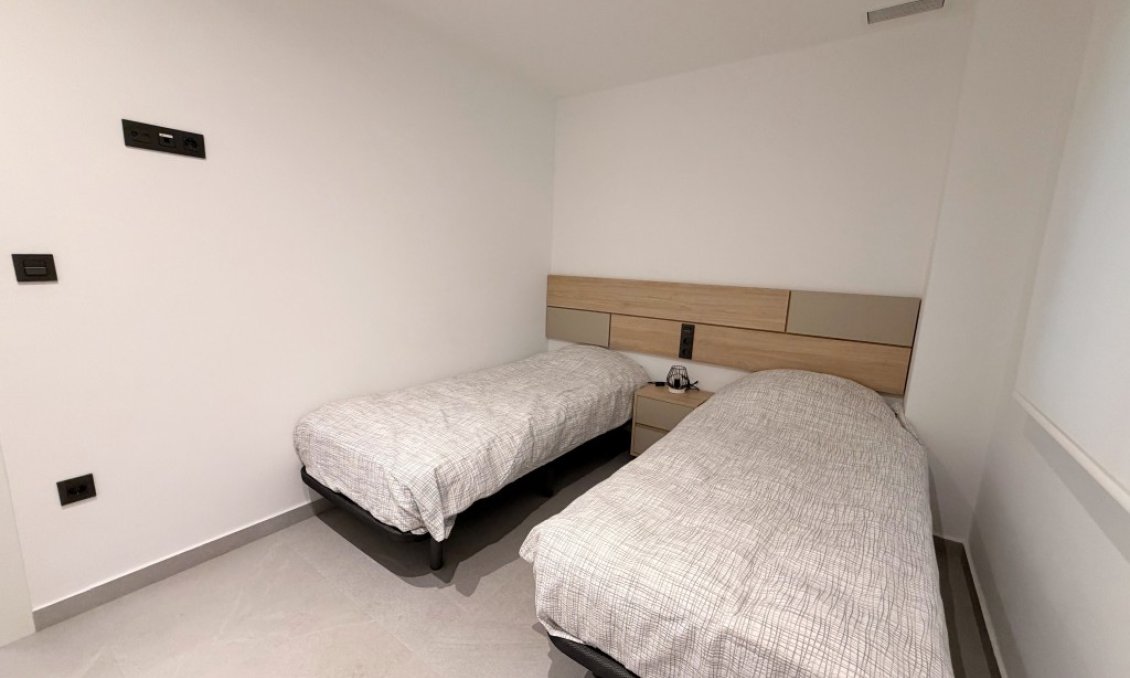Segunda mano - Apartamento -
Lo Crispin - Inland