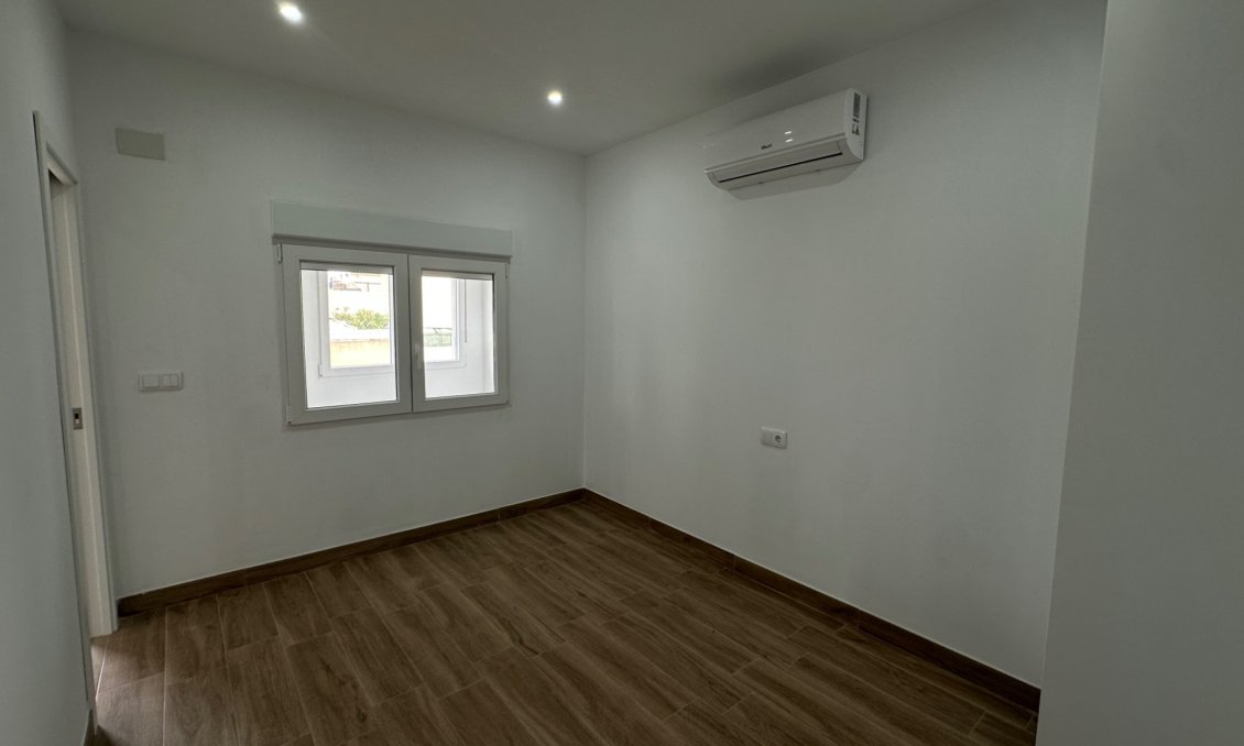 Segunda mano - Apartamento -
Torrevieja - Costa Blanca