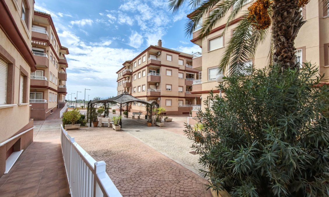 Segunda mano - Apartamento -
Algorfa - Inland