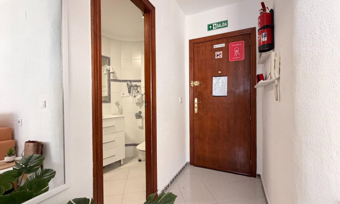 Wiederverkauf - Wohnung -
Torrevieja - Habaneras