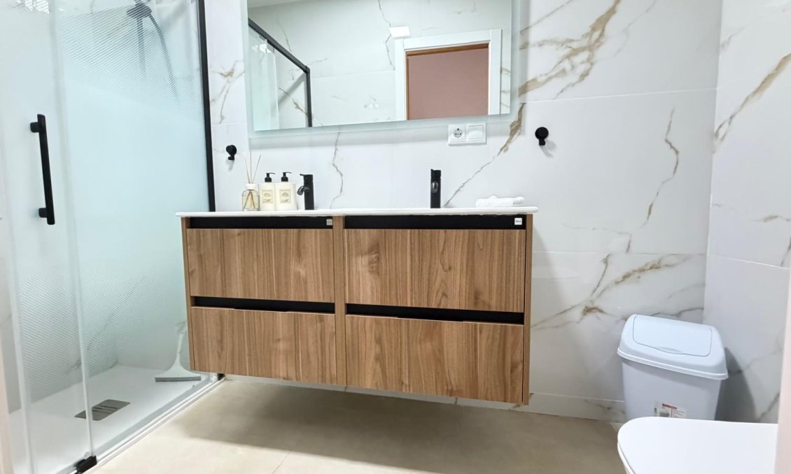 Segunda mano - Duplex -
Torrevieja - Playa De Los Naufragos