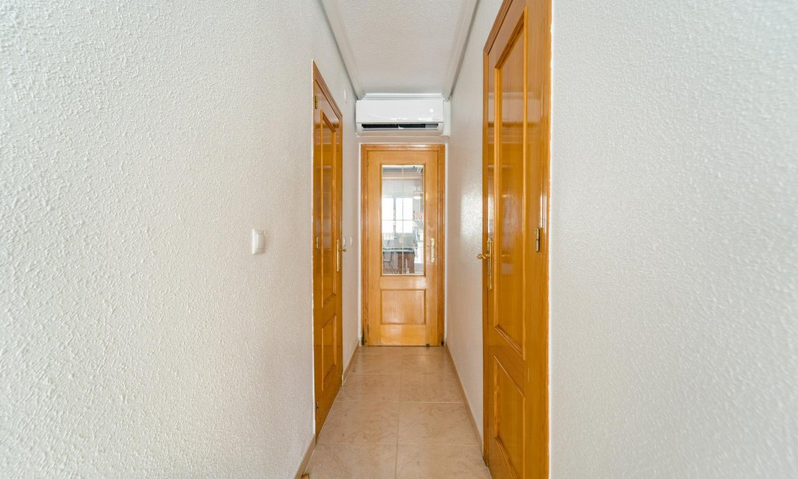 Segunda mano - Duplex -
Torrevieja - Playa De Los Naufragos