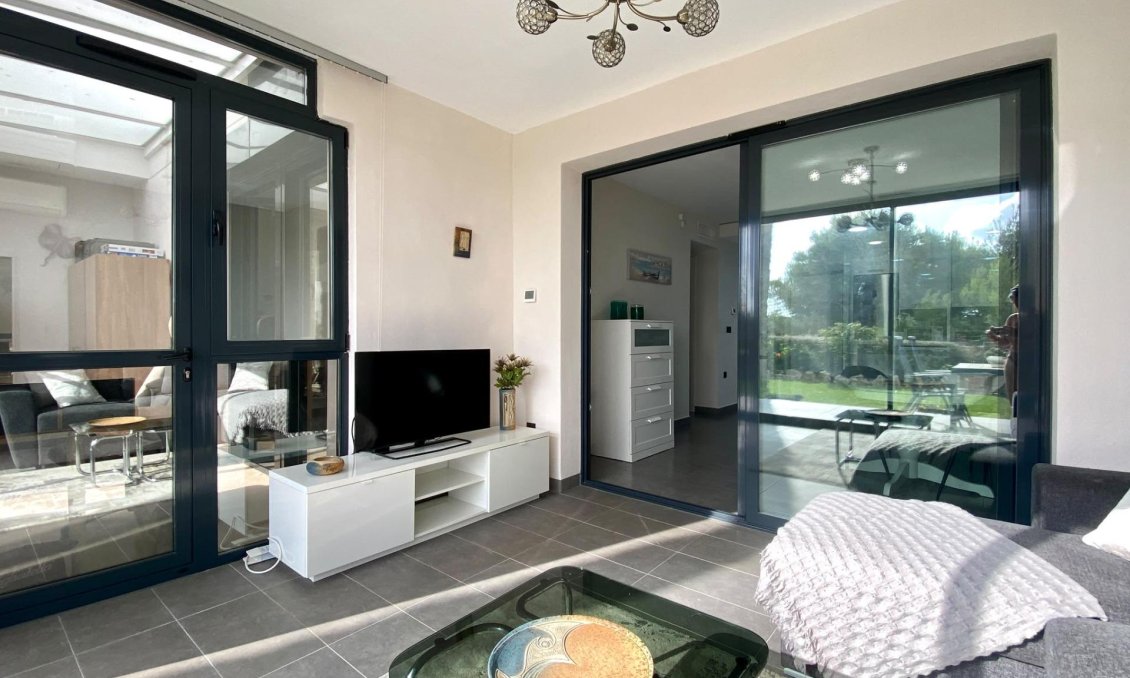 Wiederverkauf - Bungalow -
Orihuela Costa - Las Ramblas