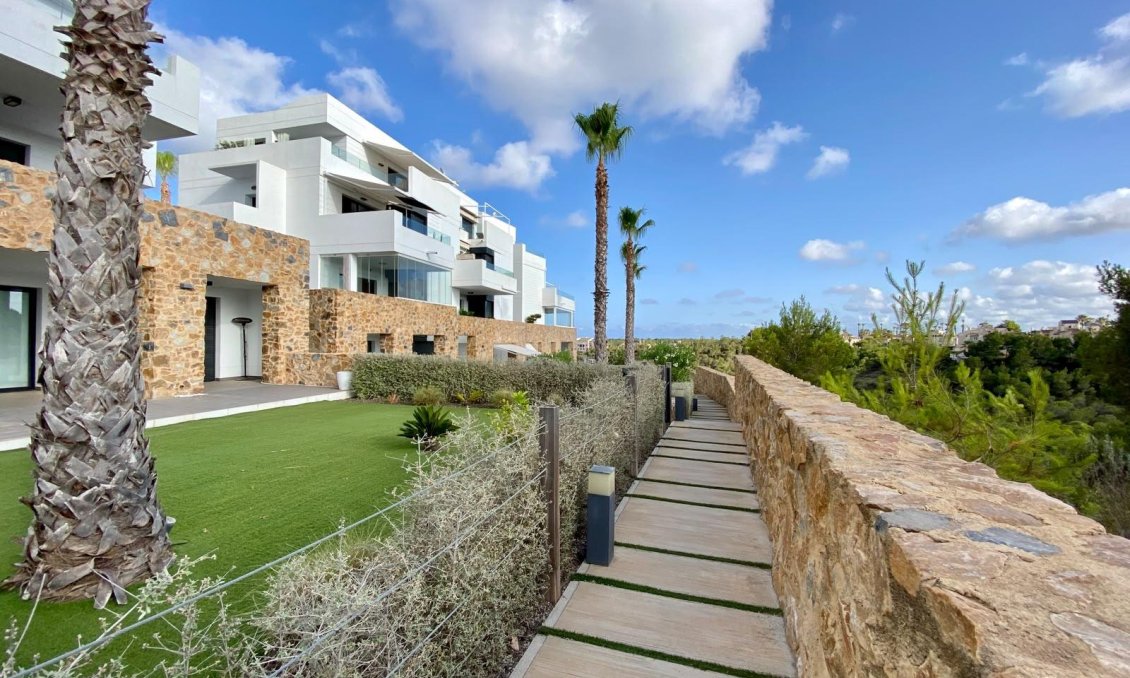 Wiederverkauf - Bungalow -
Orihuela Costa - Las Ramblas