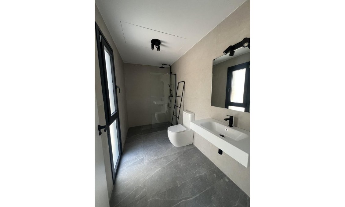 Construcție nouă - Casă înșiruită -
Polop - PAU1