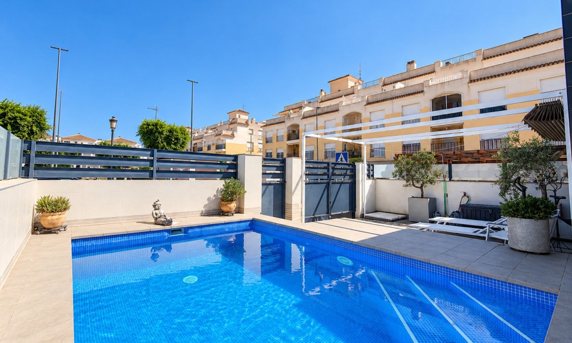 Segunda mano - Villa -
Formentera del Segura - Costa Blanca