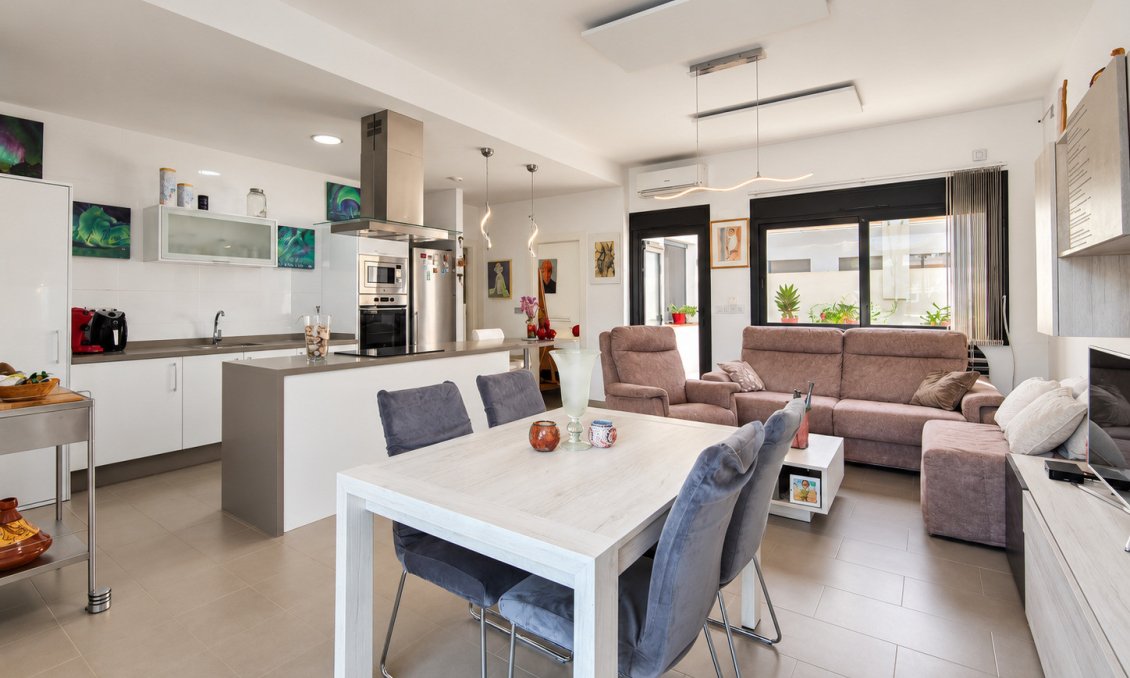 Segunda mano - Villa -
Formentera del Segura - Costa Blanca