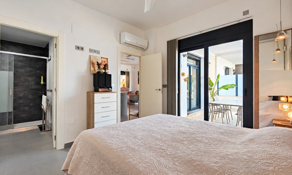 Segunda mano - Villa -
Formentera del Segura - Costa Blanca