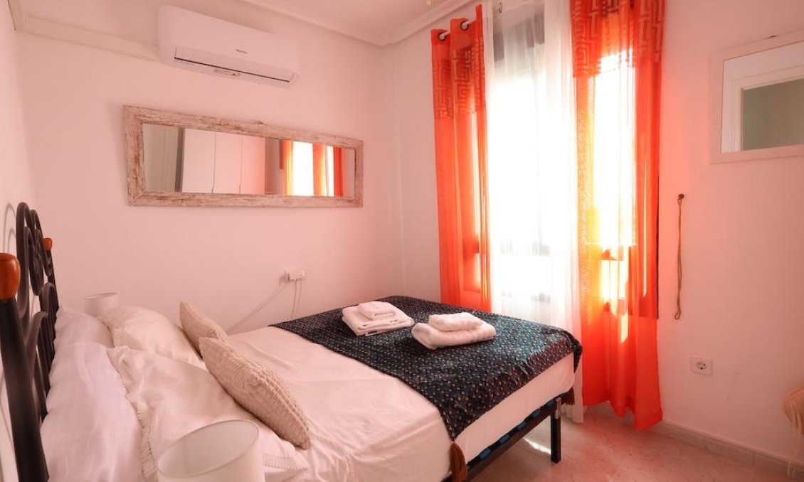 Használt Ingatlanok - Apartman -
Orihuela Costa - Costa Blanca