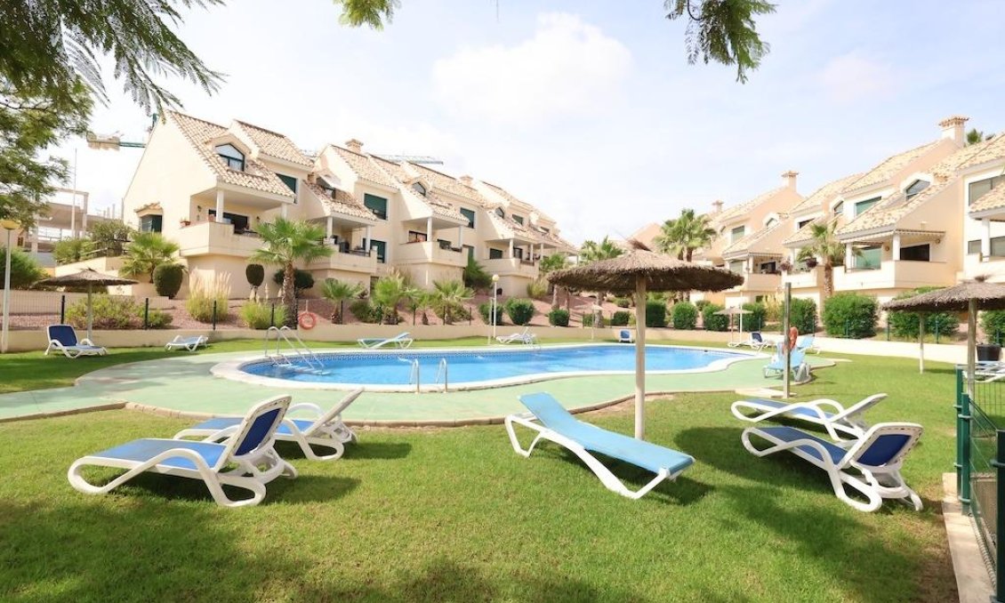 Használt Ingatlanok - Apartman -
Orihuela Costa - Costa Blanca