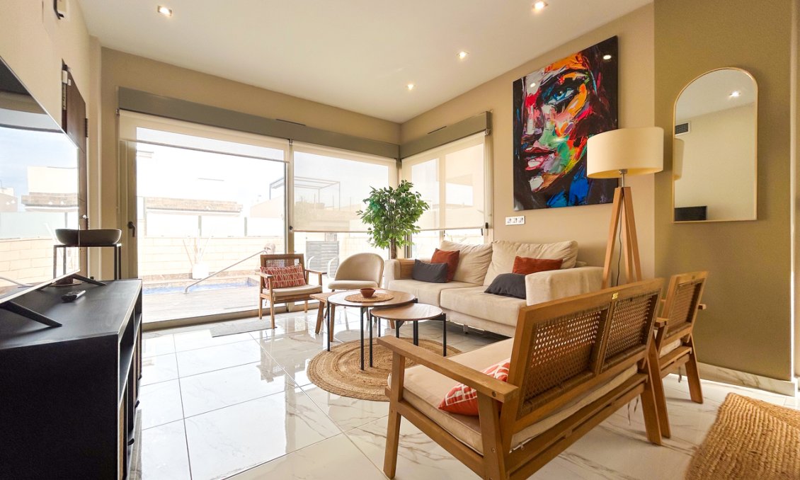 Segunda mano - Villa -
Villamartin - Costa Blanca