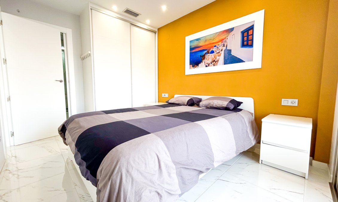 Segunda mano - Villa -
Villamartin - Costa Blanca