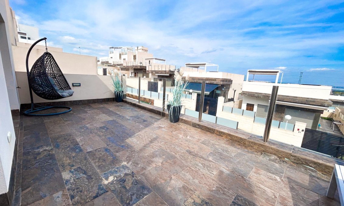 Segunda mano - Villa -
Villamartin - Costa Blanca