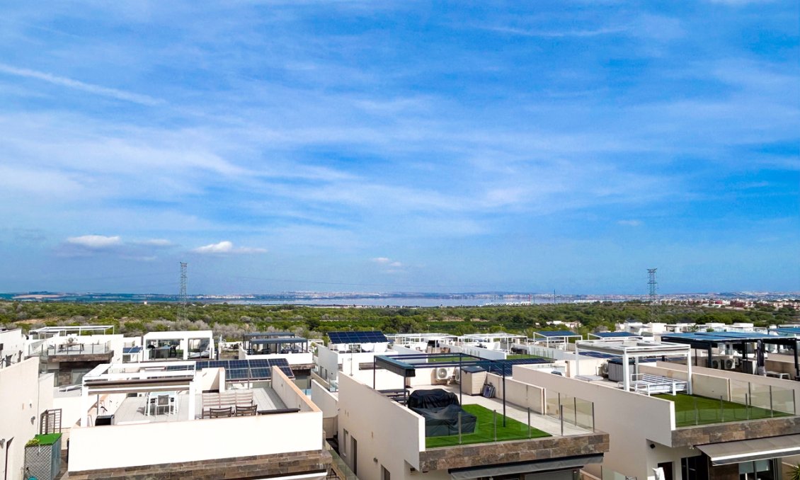 Segunda mano - Villa -
Villamartin - Costa Blanca
