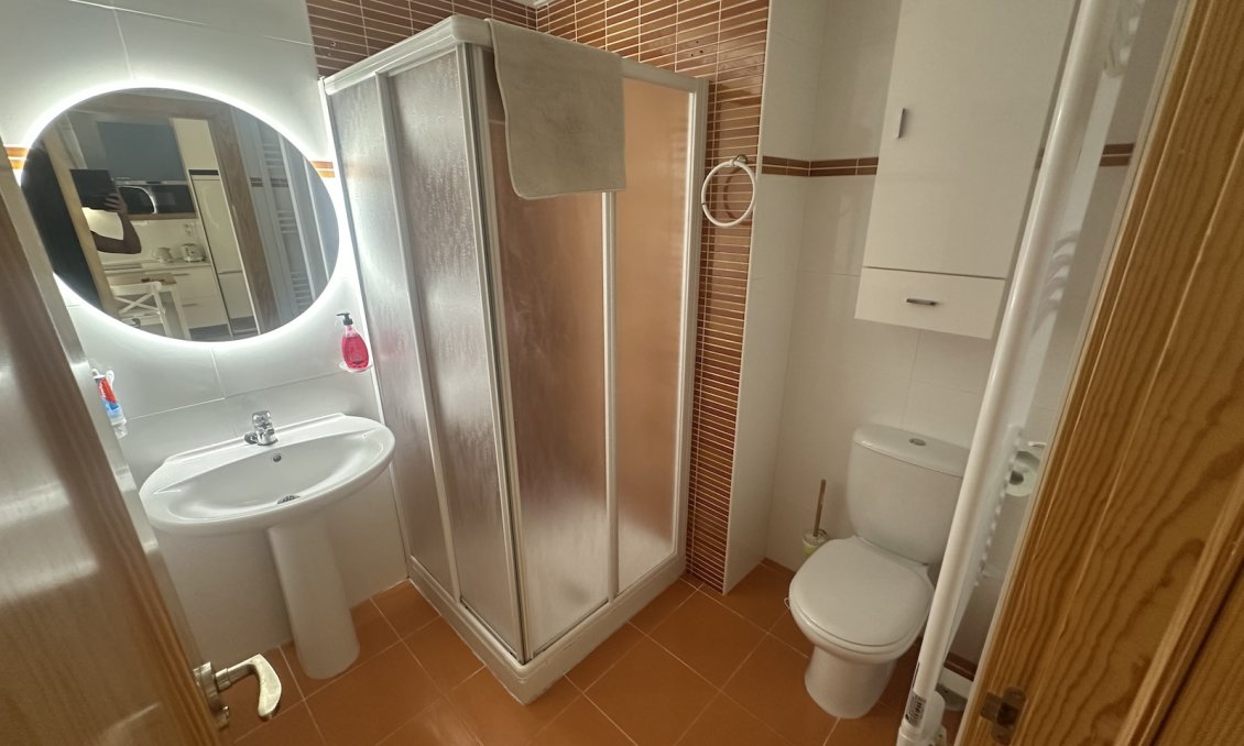 Revânzare - Apartament -
Villamartin - Costa Blanca