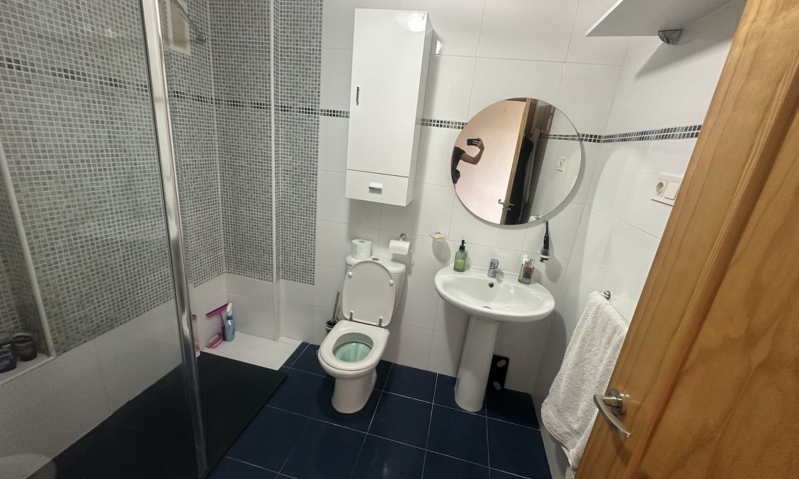 Revânzare - Apartament -
Villamartin - Costa Blanca