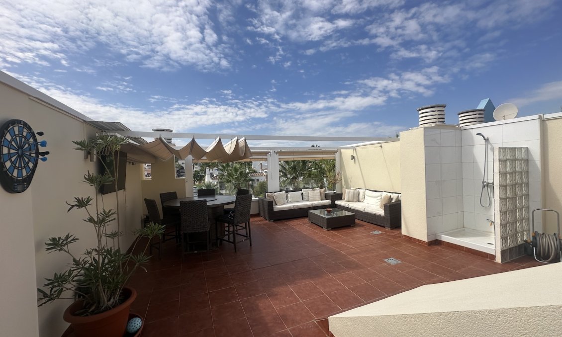 Revânzare - Apartament -
Villamartin - Costa Blanca