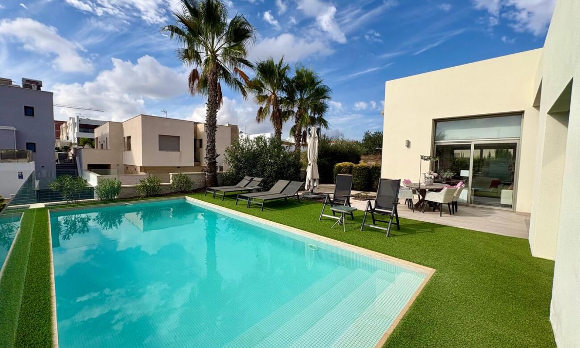 Segunda mano - Villa -
Benijofar - Costa Blanca