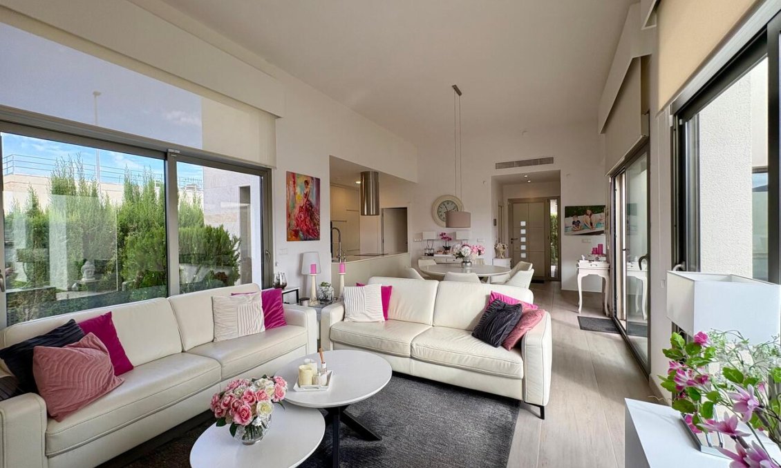 Segunda mano - Villa -
Benijofar - Costa Blanca