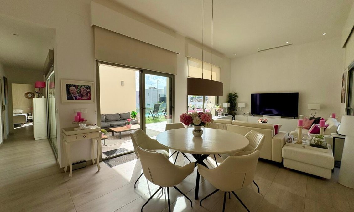 Segunda mano - Villa -
Benijofar - Costa Blanca