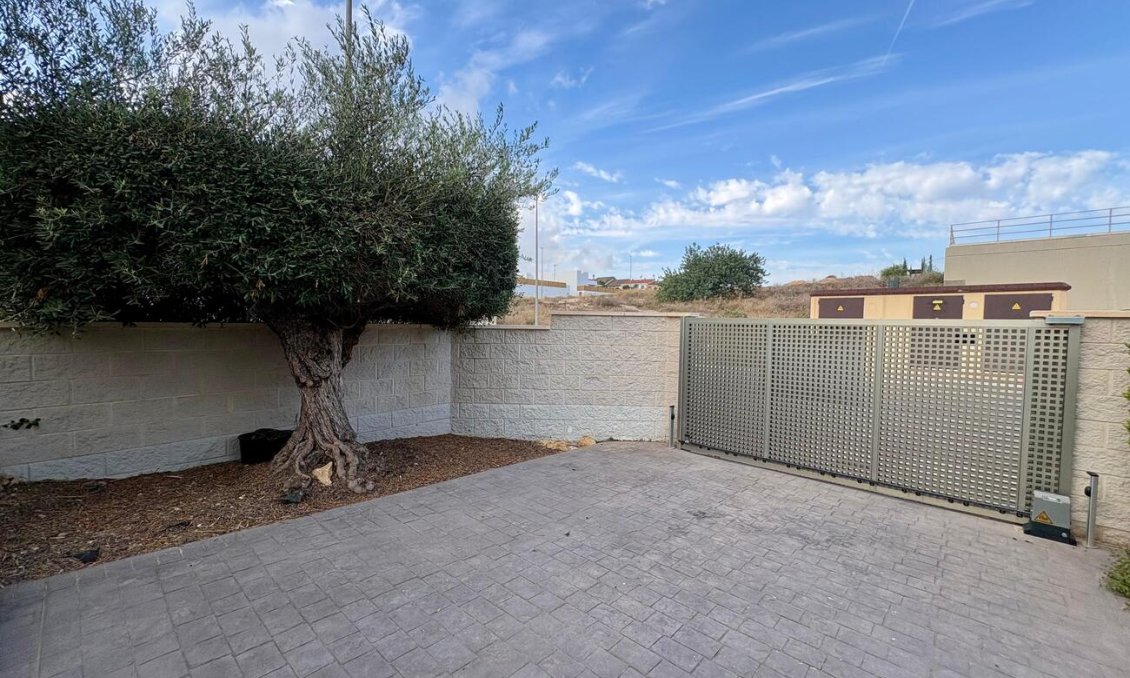 Segunda mano - Villa -
Benijofar - Costa Blanca