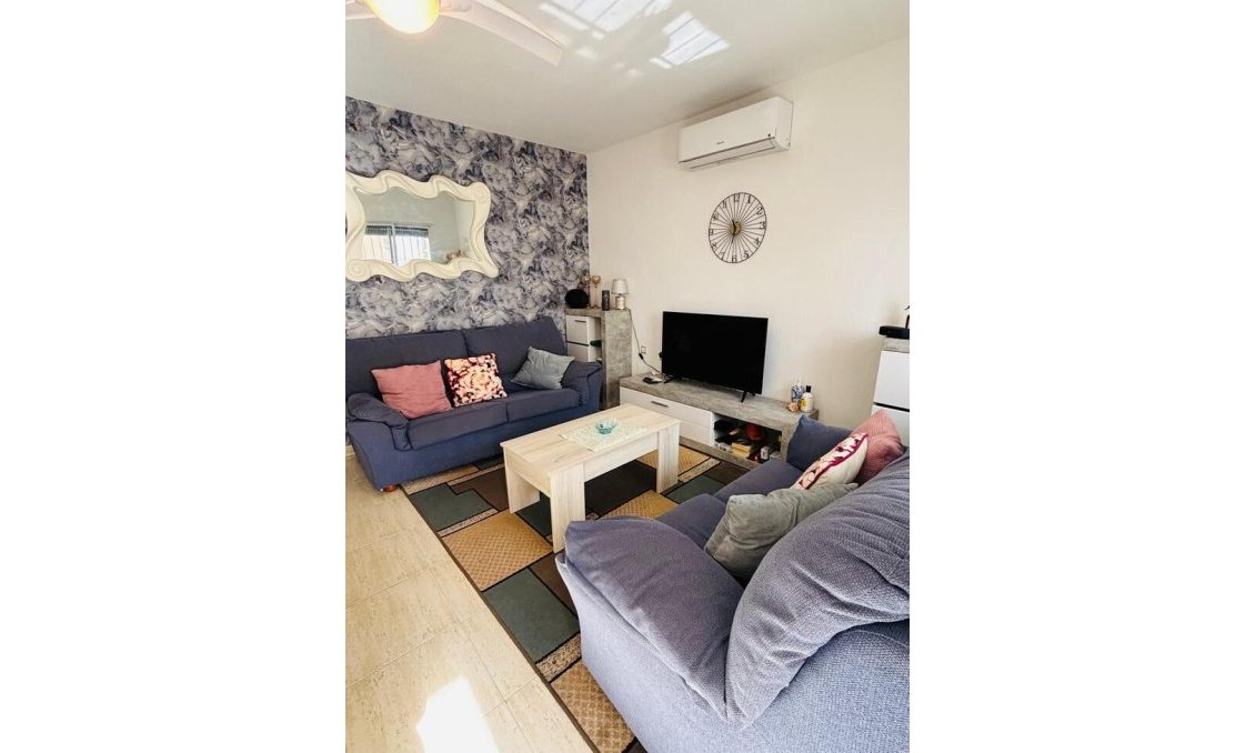 Resale - Apartment -
Orihuela Costa - Costa Blanca