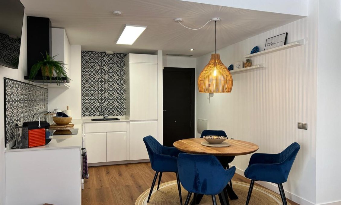 Segunda mano - Apartamento -
Torrevieja - La Mata
