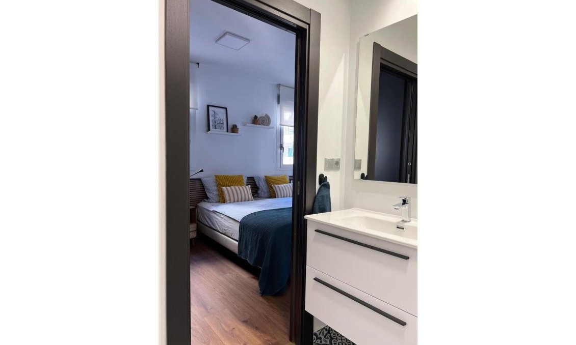 Segunda mano - Apartamento -
Torrevieja - La Mata