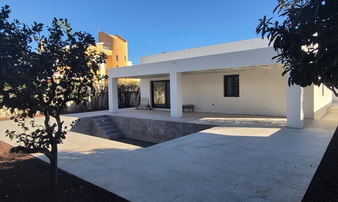 Wiederverkauf - Villa -
Denia - Costa Blanca