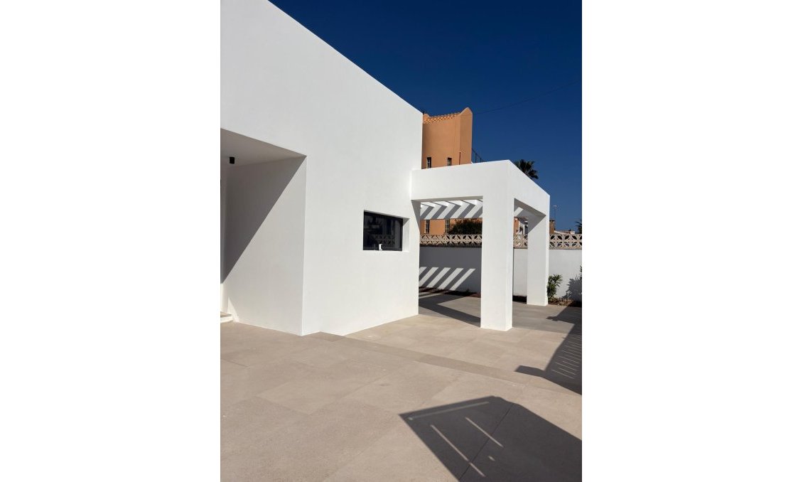 Wiederverkauf - Villa -
Denia - Costa Blanca
