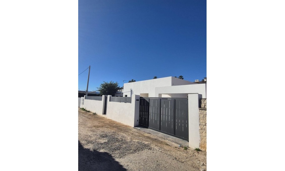 Wiederverkauf - Villa -
Denia - Costa Blanca
