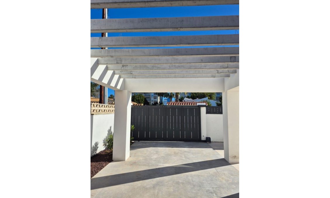 Wiederverkauf - Villa -
Denia - Costa Blanca