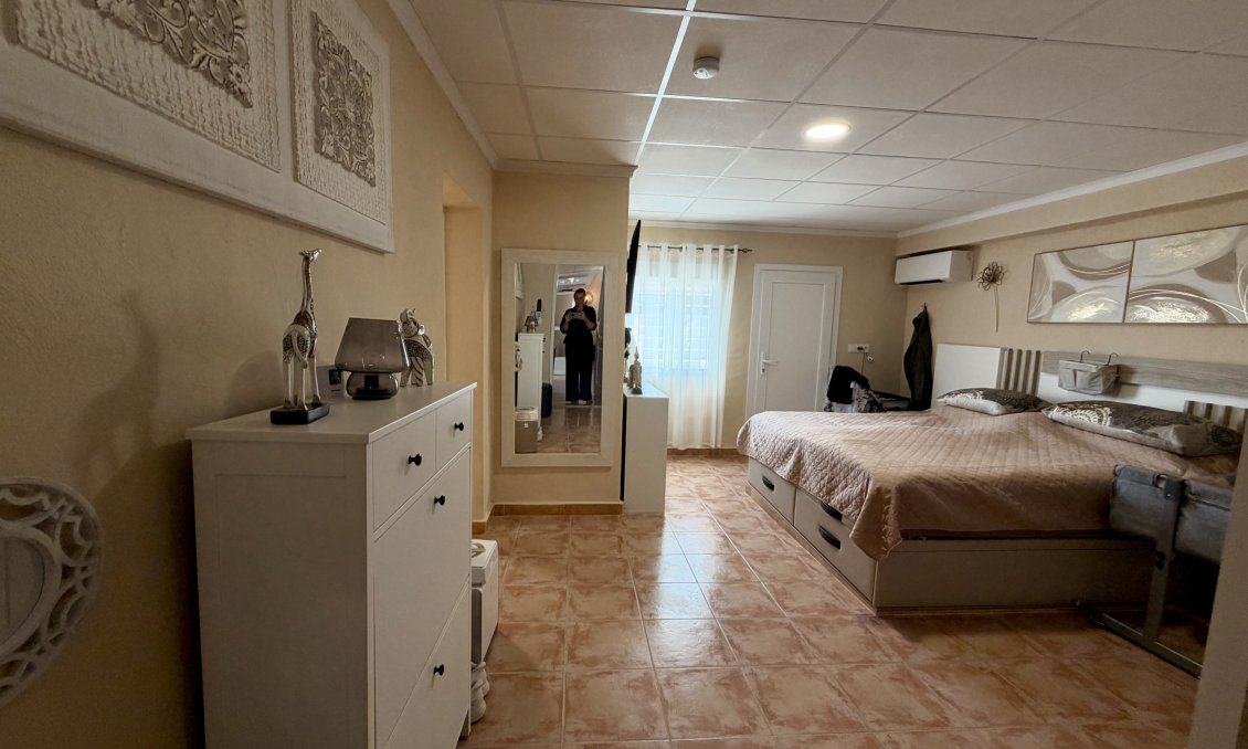 Segunda mano - Villa -
Fortuna - Inland