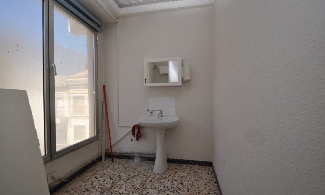 Segunda mano - Apartamento -
Pinoso - Inland
