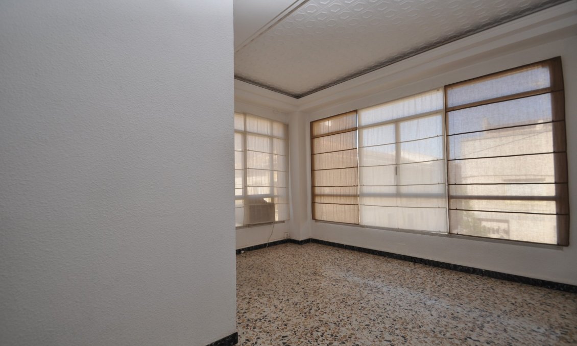 Segunda mano - Apartamento -
Pinoso - Inland