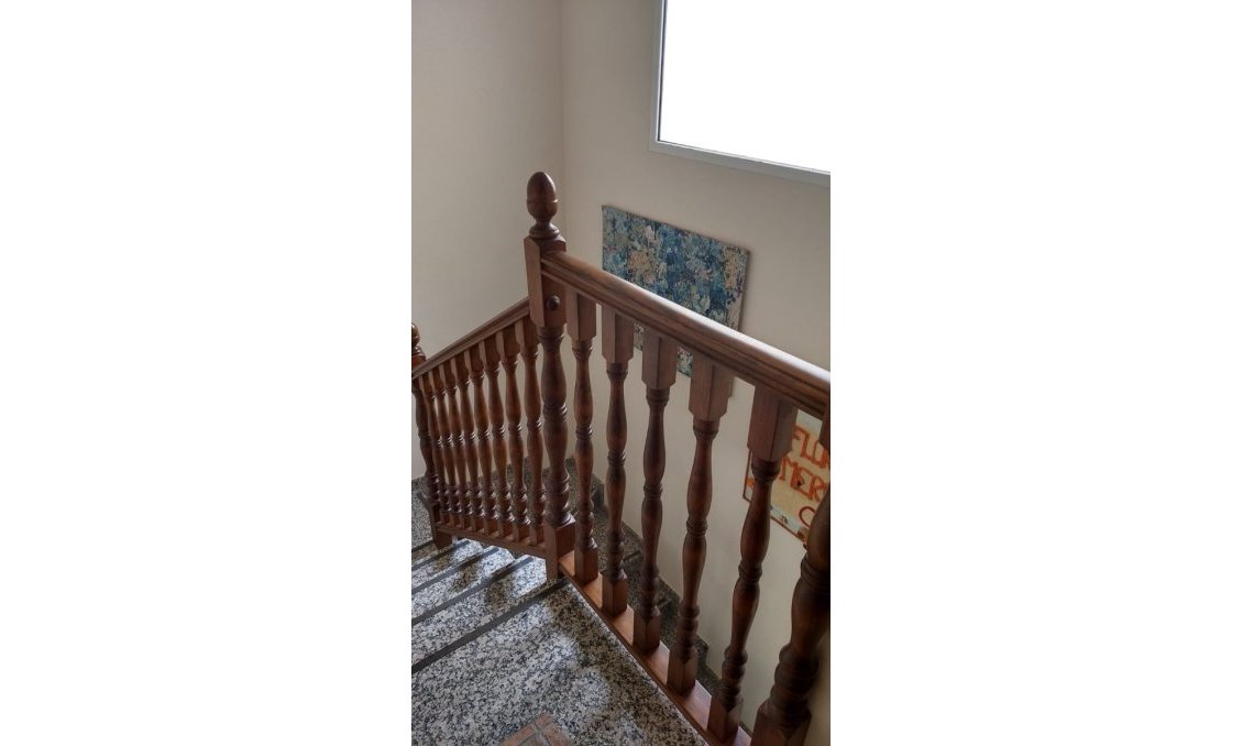 Revente - Maison de ville -
Pinoso - Inland