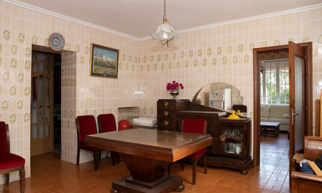 Wiederverkauf - Villa -
Yecla - Inland