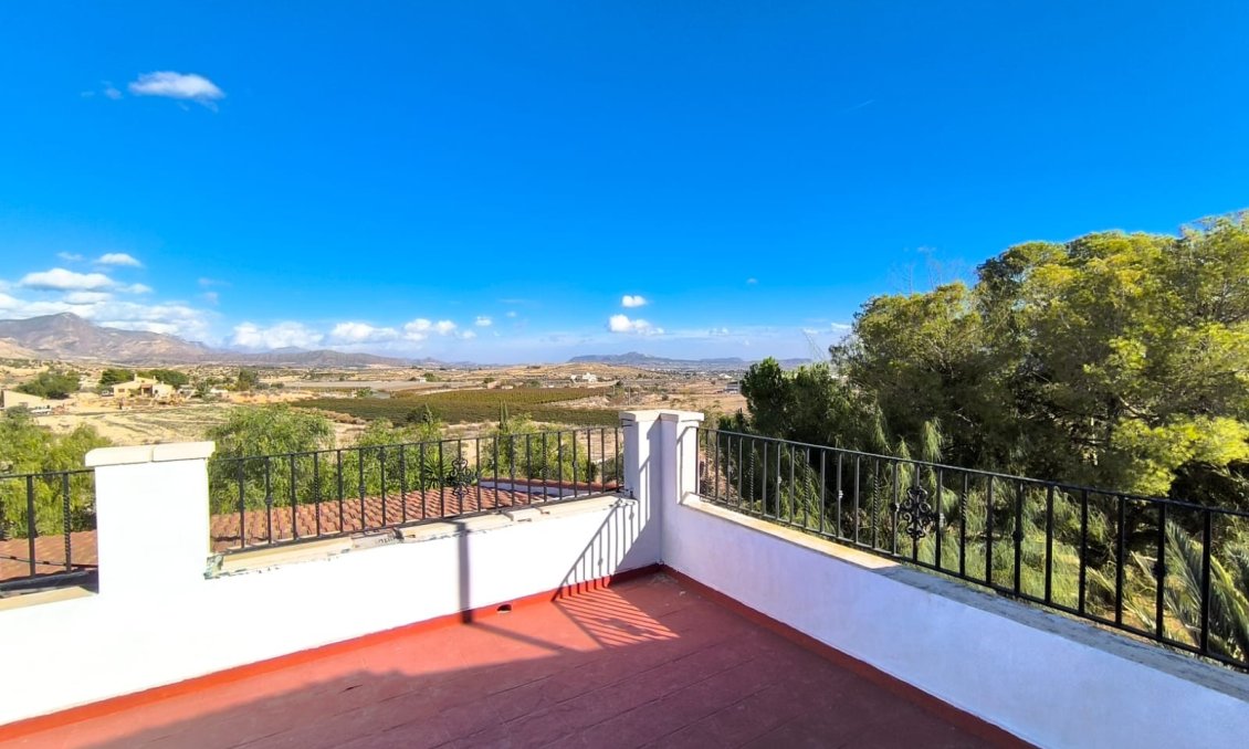 Revente - Villa -
Novelda - Inland