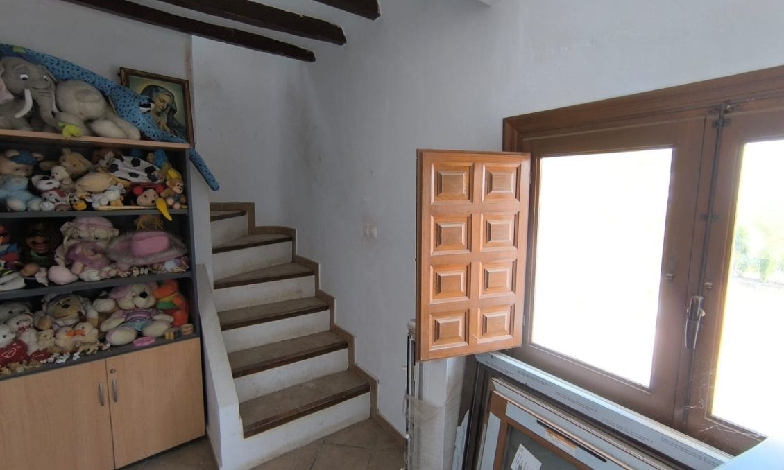 Revente - Villa -
Novelda - Inland