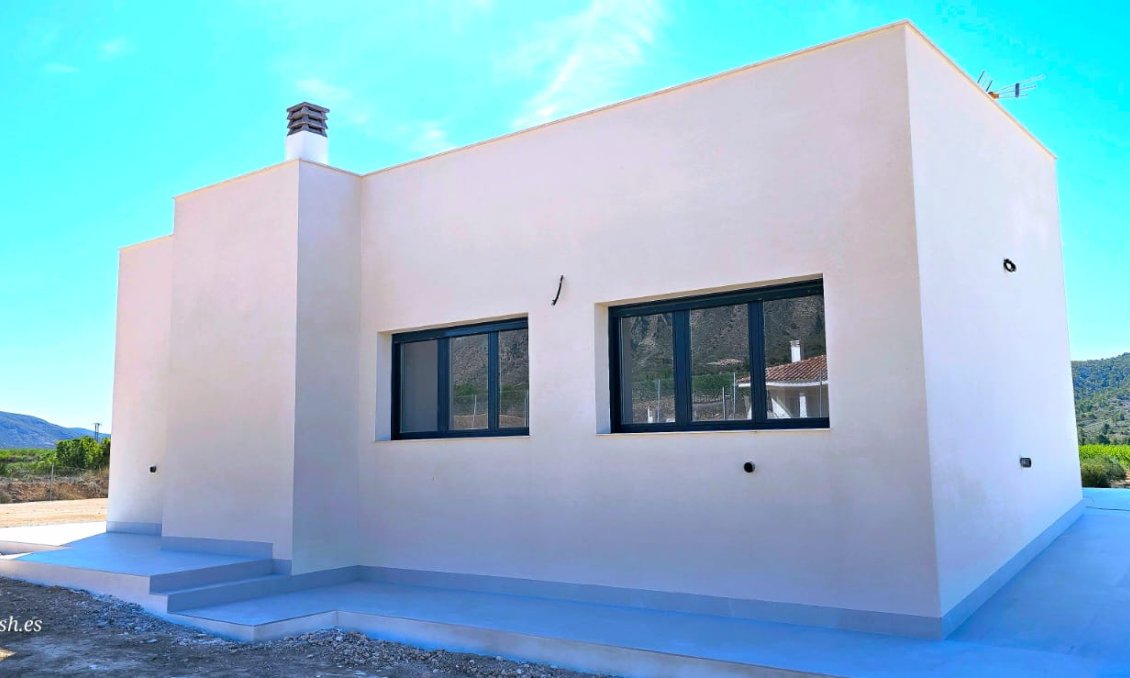 Revente - Villa -
Macisvenda - Inland