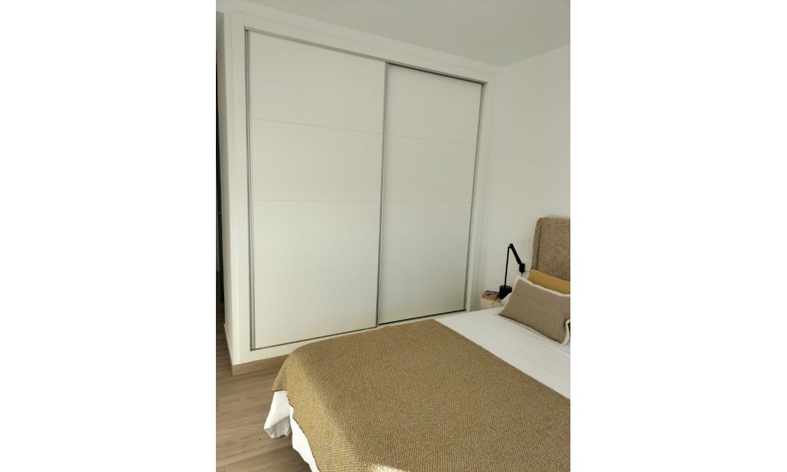 Segunda mano - Apartamento -
Orihuela - Inland