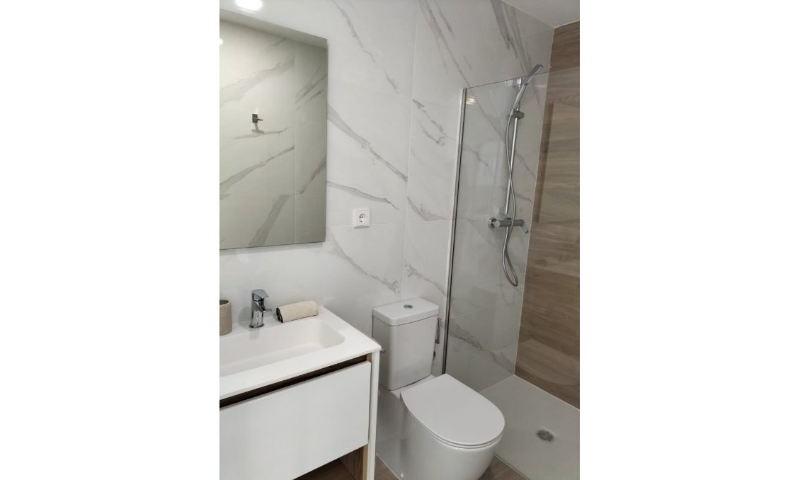 Segunda mano - Apartamento -
Orihuela - Inland