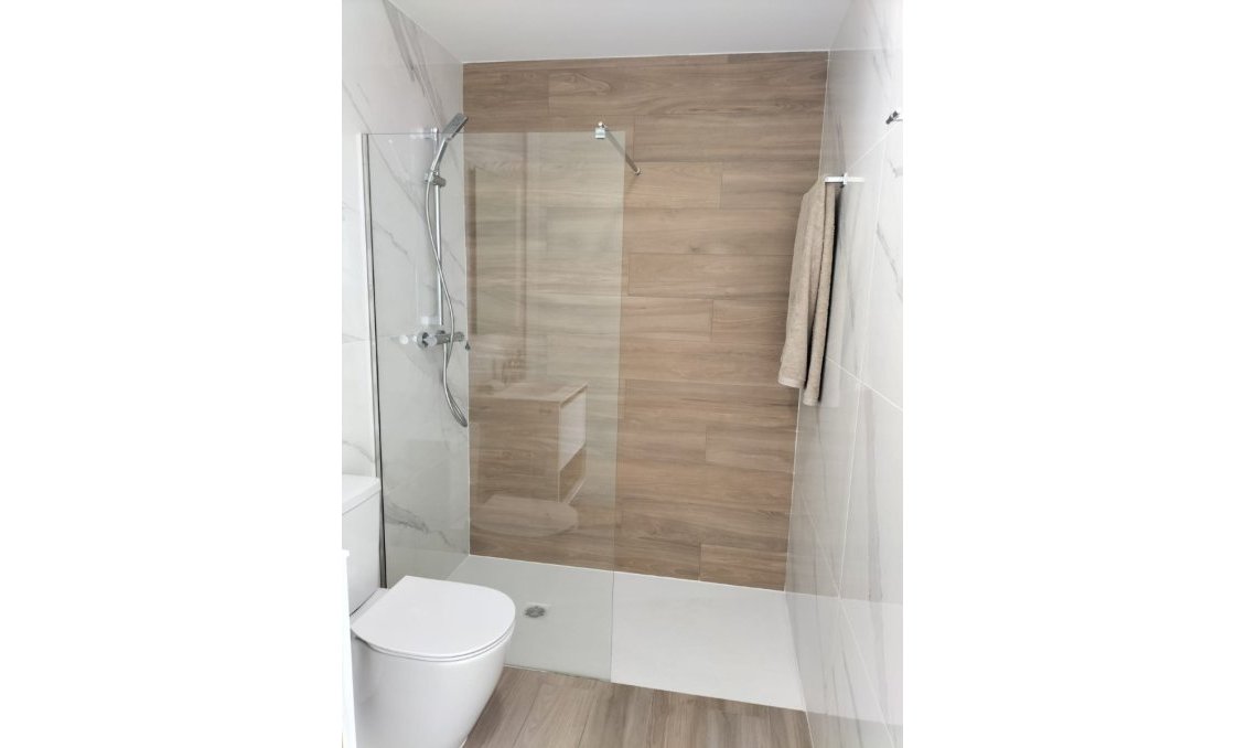 Segunda mano - Apartamento -
Orihuela - Inland